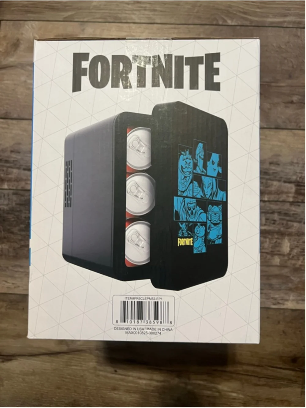 NEW Fortnite Black Mini Fridge with Animated Peely Effect One Size